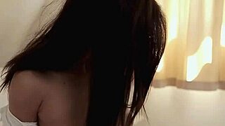 Red sexy teen babe drills her tight twat real deep