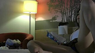 哺乳成人电影 - 独特乳房玩法