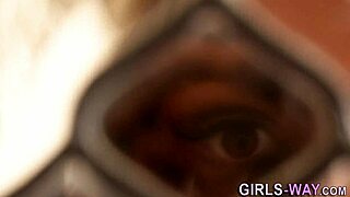 Lesbian Babes Splash in Bath and Scissor with Feet Fetish in HD