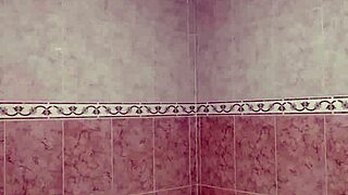 mexican prostitute bathes in jacuzzi