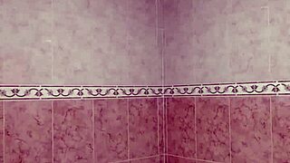 mexican prostitute bathes in jacuzzi