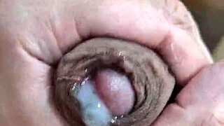 Twink Cumming Solo In Homemade Video