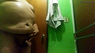 Small Penises In Outdoor Homemade Masturbation!