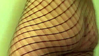 Wow, Real Wife Emma Shakes Thick Ass While Masturbating! Her Natural Tits Bounce Wildly!