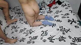 El manco se canso de jugar y me termina cogiendo y me acaba adentro