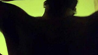 Cougar mom indulges in a mouth game with a young man