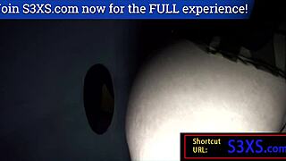 Texas Woman Tries Her First Gloryhole Blowbang Experience.