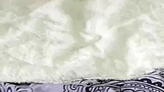 those boots make mala dvojka look sexy