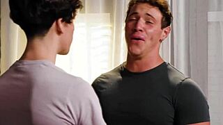 Brunette stepbrothers Cristiano and Kyle Fletcher in hot gay bareback scene 😏