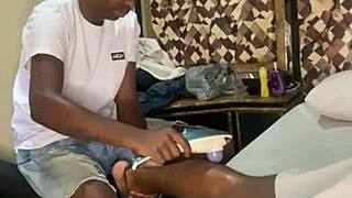 Swing house in Rio got us massaging this hot amateur couple.