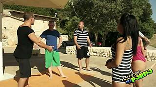 Public Cumshot Casting?