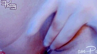 amateur asian pussy fingering close-up