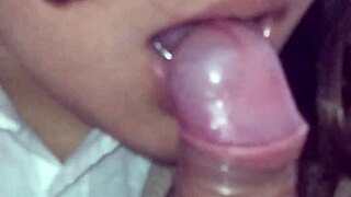 墨西哥学生穿制服被抓在热辣偷窥场景