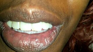 Mama, your mouth is the best!