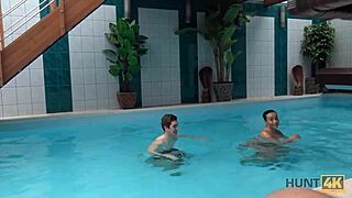In Hunt4k, Does Free Spa Time Really Cost Just a Blowjob and Fucking from Czech Couple?