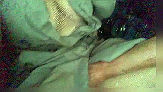 Peruvian Amateur Provokes Uber Driver To Play With Her Pussy Outdoors In Public