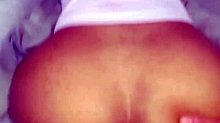 Hijo de puta deja de reventar mi culo no es tu juguete