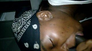 Cheating Ebony Momma Sucking Huge Black Dick on Homemade Vid! 😲