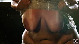 Mistress delicious teases with sexy striptease