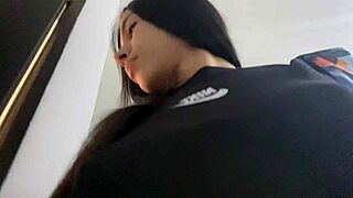 Latina milf's shaved pussy squirts supremely in unbeatable emo solo video