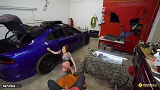 roadside - big tits milf banged hard by car mechanic, damn! 😜