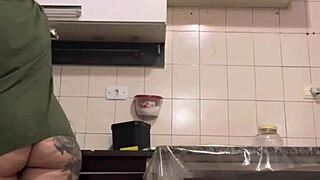 Maid's Huge Ass Surprises While Cleaning Kitchen