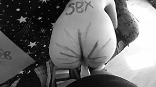 lesbian milfs strap-on fun 😍