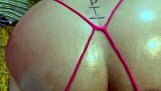 Rico, jueputa, coger with oil on my ass feels insane with Little Cake69!