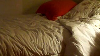 hot brazilian babe playin’ with toys, masturbatin’ wild on homemade vid