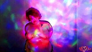 damn! bbw goddess shakes it with an oily worship dance