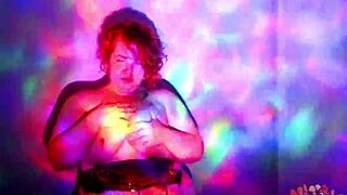 damn! bbw goddess shakes it with an oily worship dance