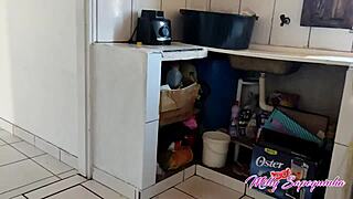 fudedordebuceta2017 fucks in kitchen POV