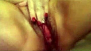 Hey, she's masturbating in the bath like a hot milf