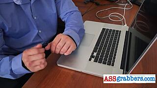 Gay Hardcore Sex In Office After Donuts!