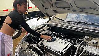 i fucked the hot lady at the car wash and came on her face