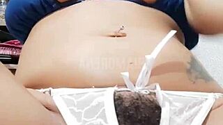 Punheta guiada para os corninhos with brazilian prostitute