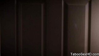 Watch These Nice Lesbian Girls Licking Pussy? So Hot!