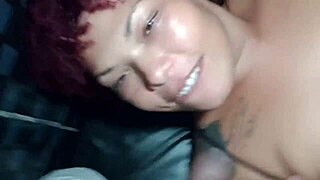 esposa faz sexo com solteiro em festa de swing e leva leite pra casa