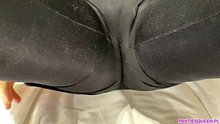 Show Cameltoe In Panties!