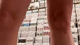 Laina Marie, show that natural beauty!