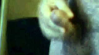 Argentinian Webcam Stud Shows Short Dick!