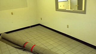 Real Estate Agent Fucked Hard for Deal with Cumshot