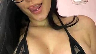 want to see me wank on cam?