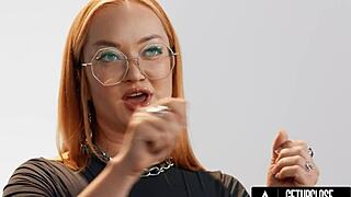 wow, redhead emma magnolia solo orgasm up close! 🔥