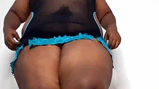 Have you seen Mara Exotic's thick thighs in fishnet lingerie? Full tease on Red!