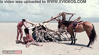 Agan Anal Threesome On The Beach With Young 18+ Ebony