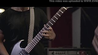 Ugly guys fail to fuck mare, turn to each other in anal fisting.