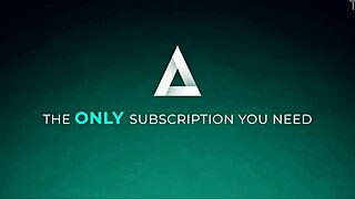 Three blonde lesbians kiss blindfolded cunilingus