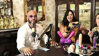 Ela Ganhou O Título De Mais Sensual Do Brasil E O Brinquedinho Pra Buceta - Damiana Evento Da Santa Caliente Na Villa Fonttina