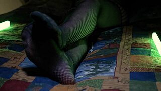 Perfect Toes In Sexy Fishnets